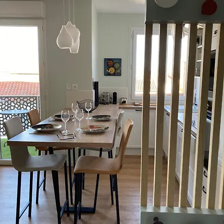 App'art Frida & Oskar - 2 Ch - Quartier Calme & Central - Terrasse - Grand Confort - Wifi Hd - 600m Grands Buffets Apartment
